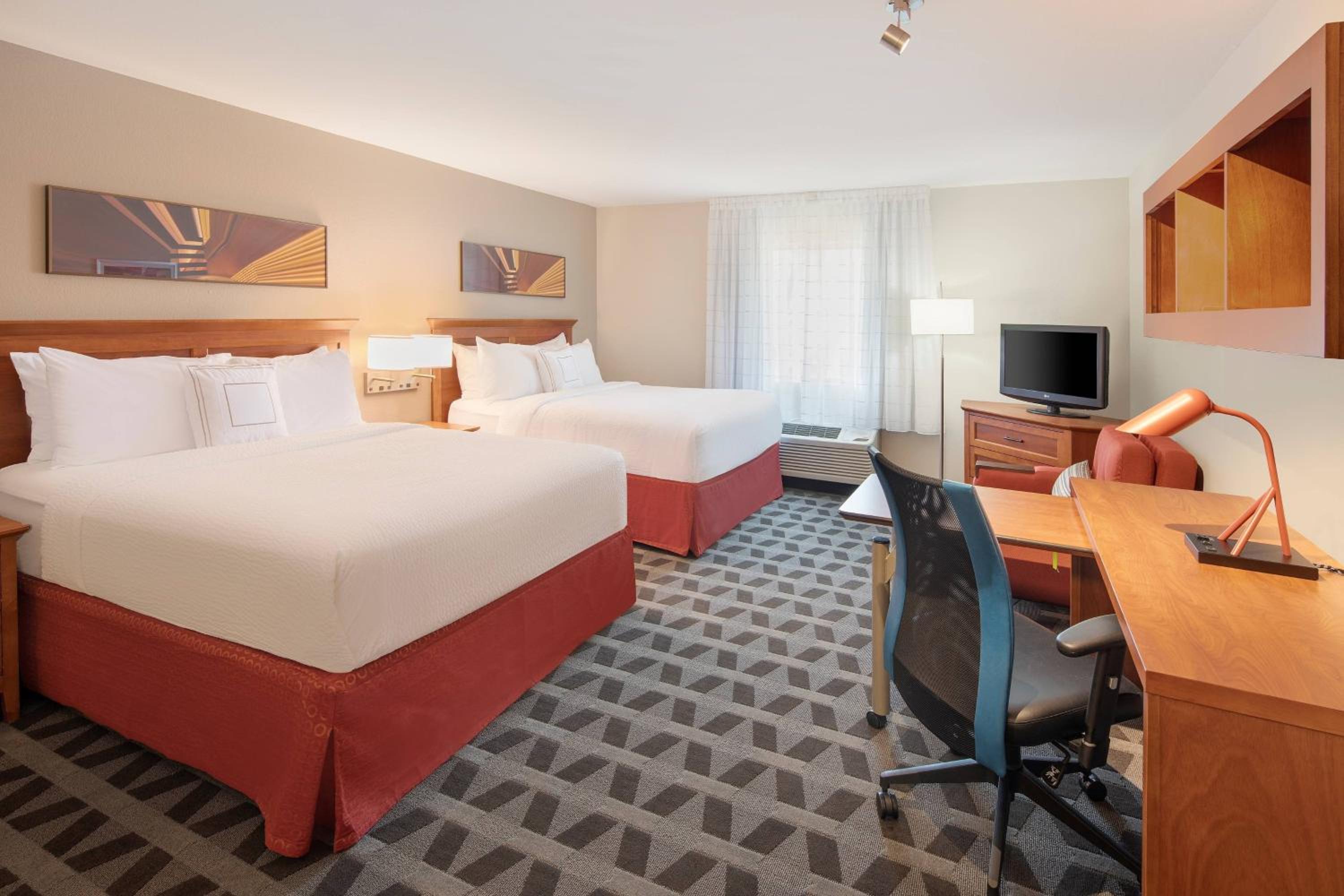 Deluxe, Studio, Queen Bed