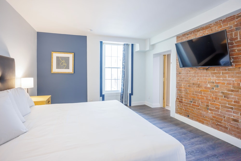 Executive, Suite, King Bed
