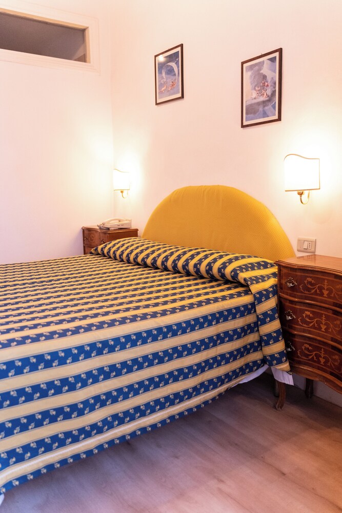 Hotel Belvedere 27/50