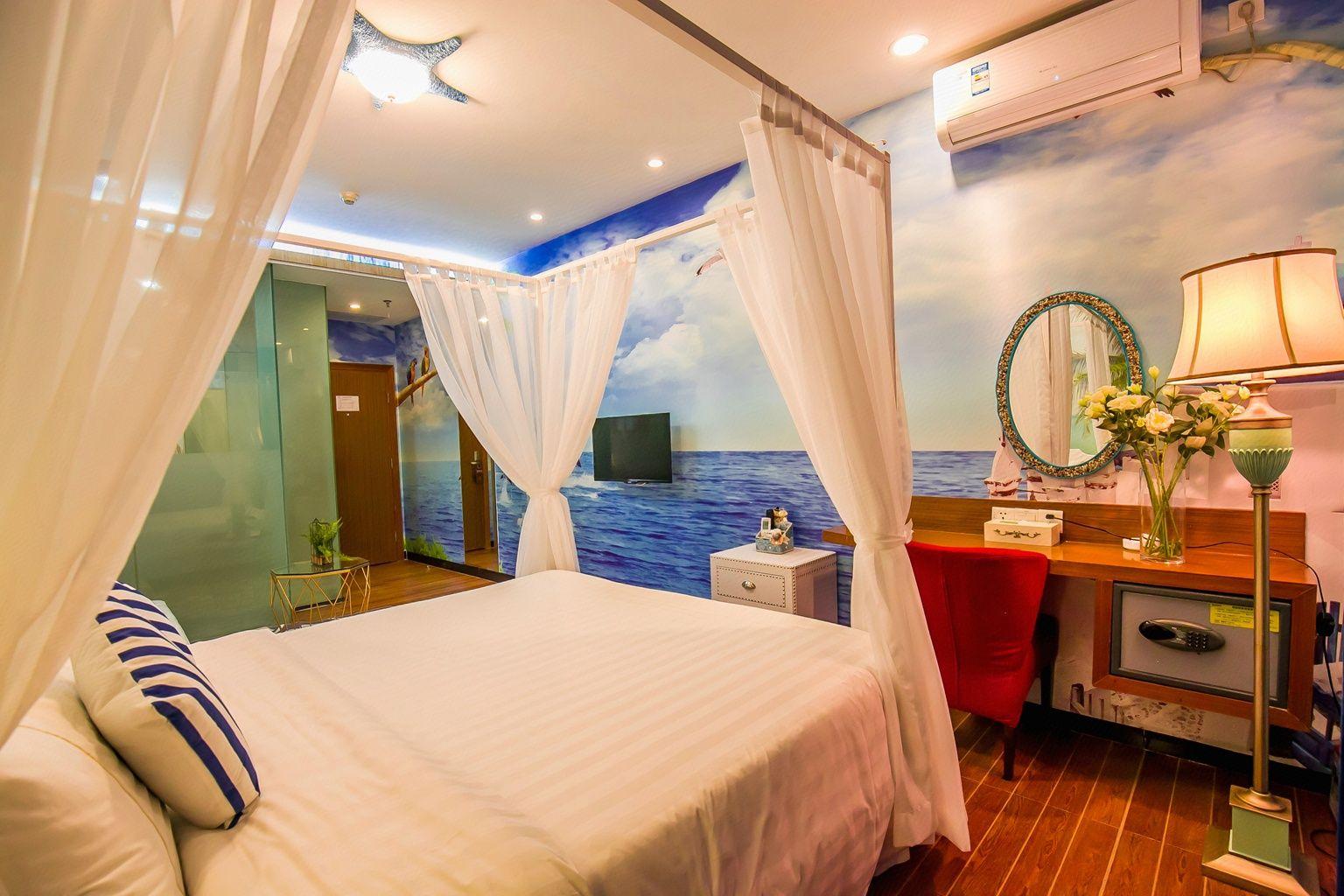 Elegant, Double Bed