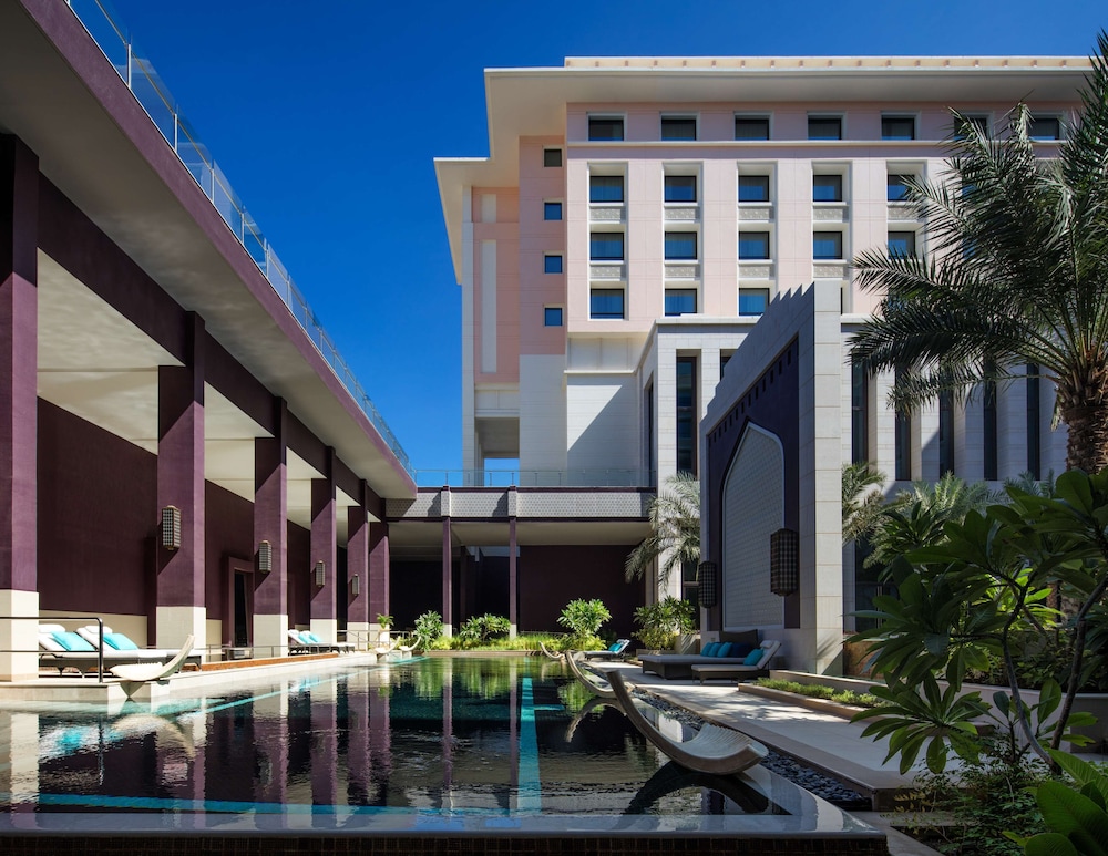 Radisson Collection Muscat, Hormuz Grand 5/70