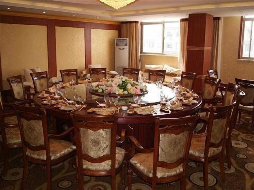 GreenTree Inn Yancheng Station Hotel 21/28