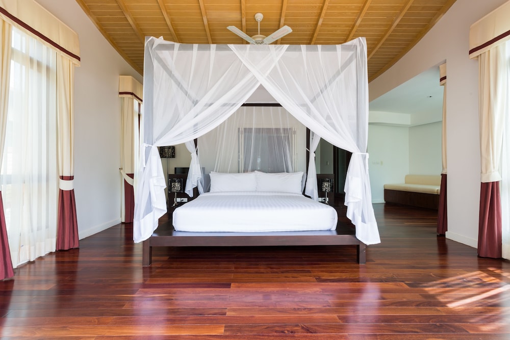 Amatapura Beach Villa 12 33/57
