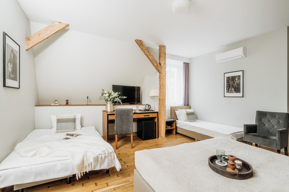 Hotel Grottger Boutique Hotel 30/72