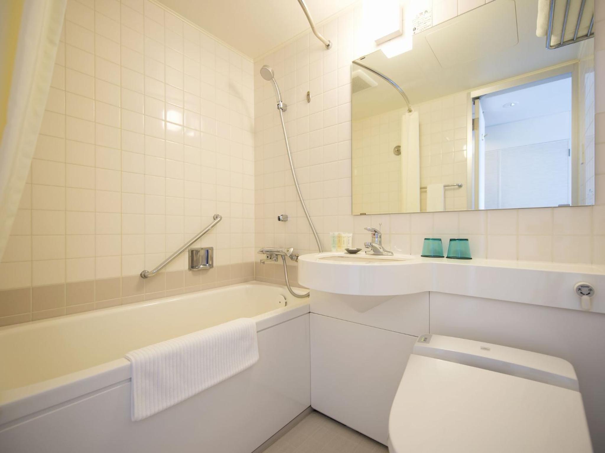 Room, Double Bed, Mountain View
