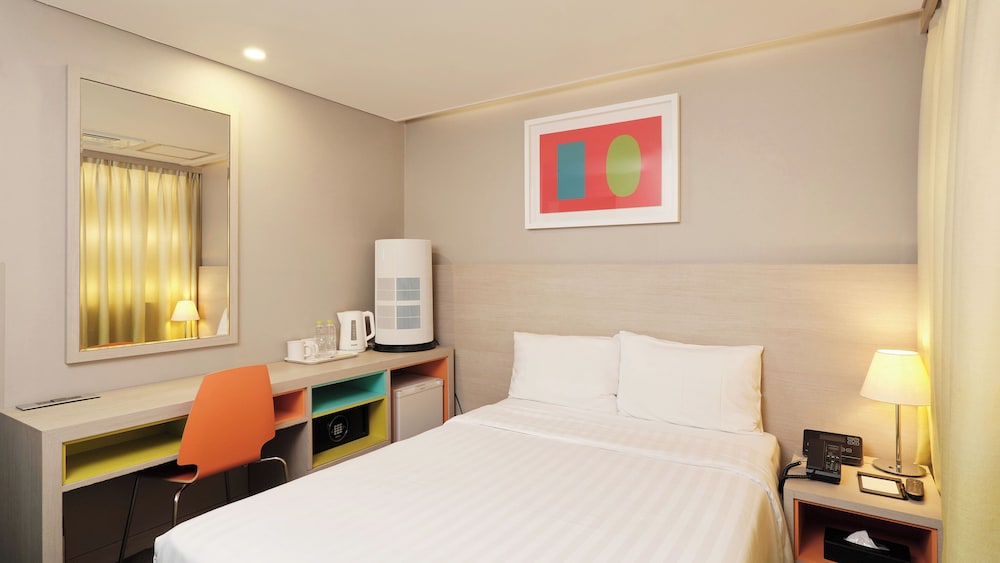 Economy, Double Bed, No Window
