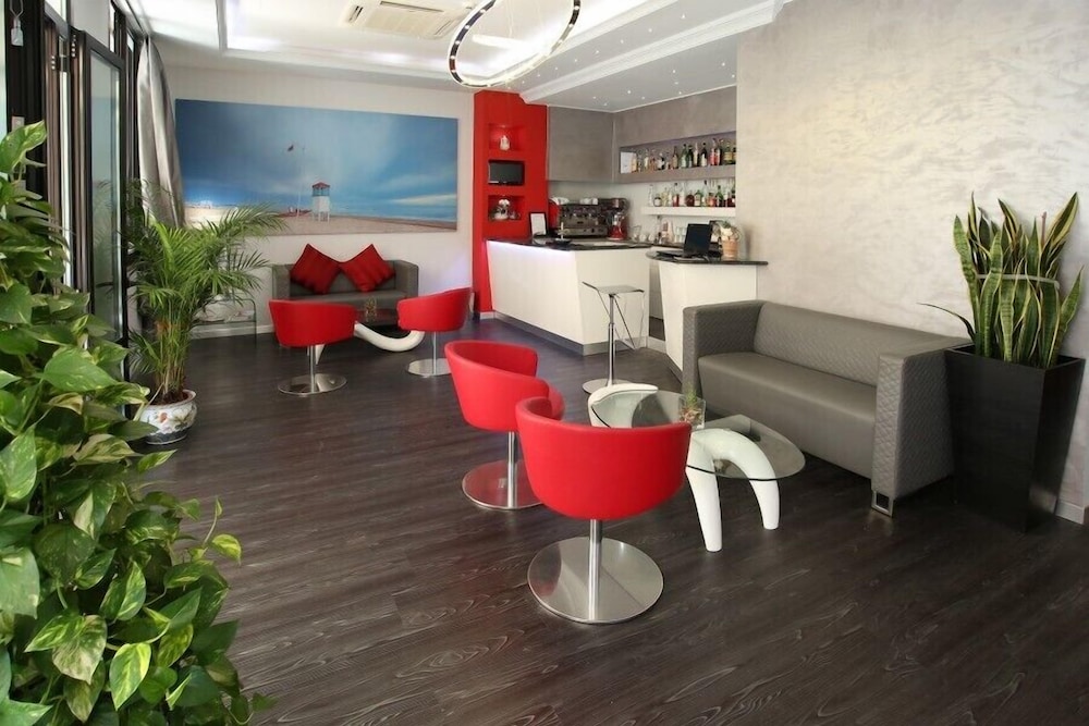 Hotel Piccinelli 42/63