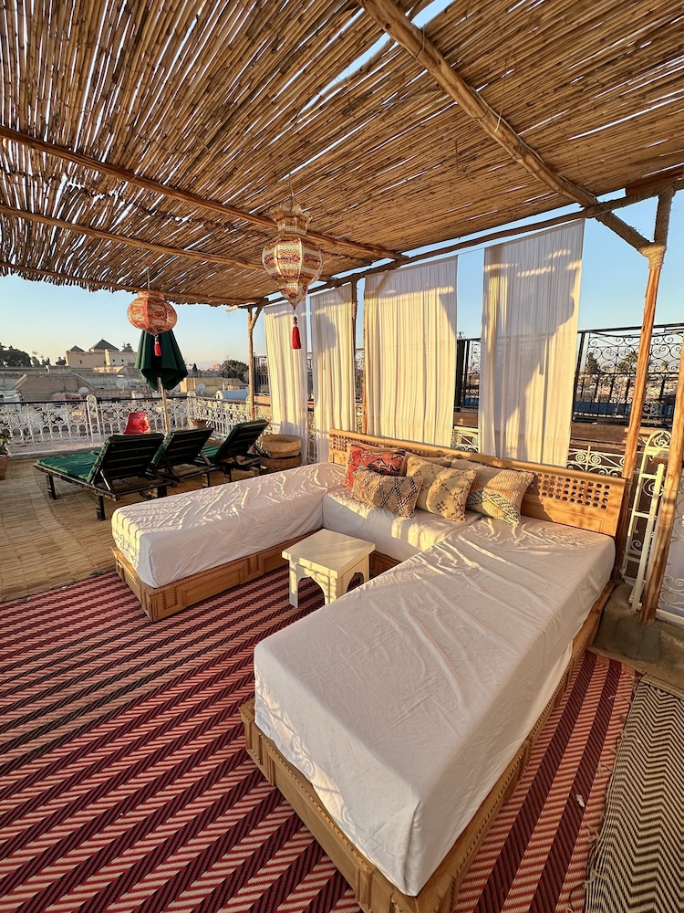 Riad Tizwa 24/50
