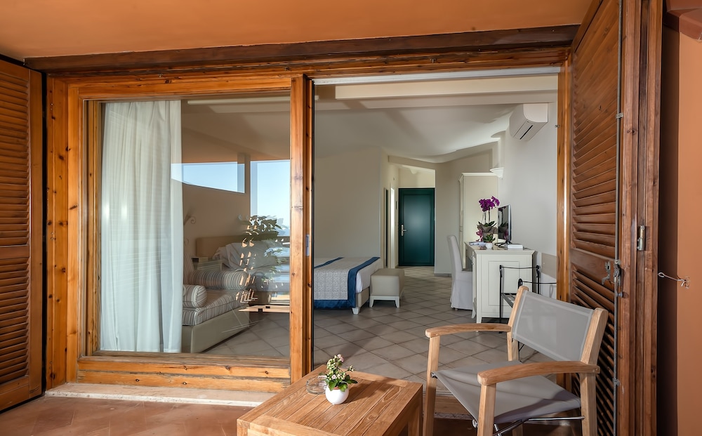 Hotel Torre Di Calapiccola 41/74
