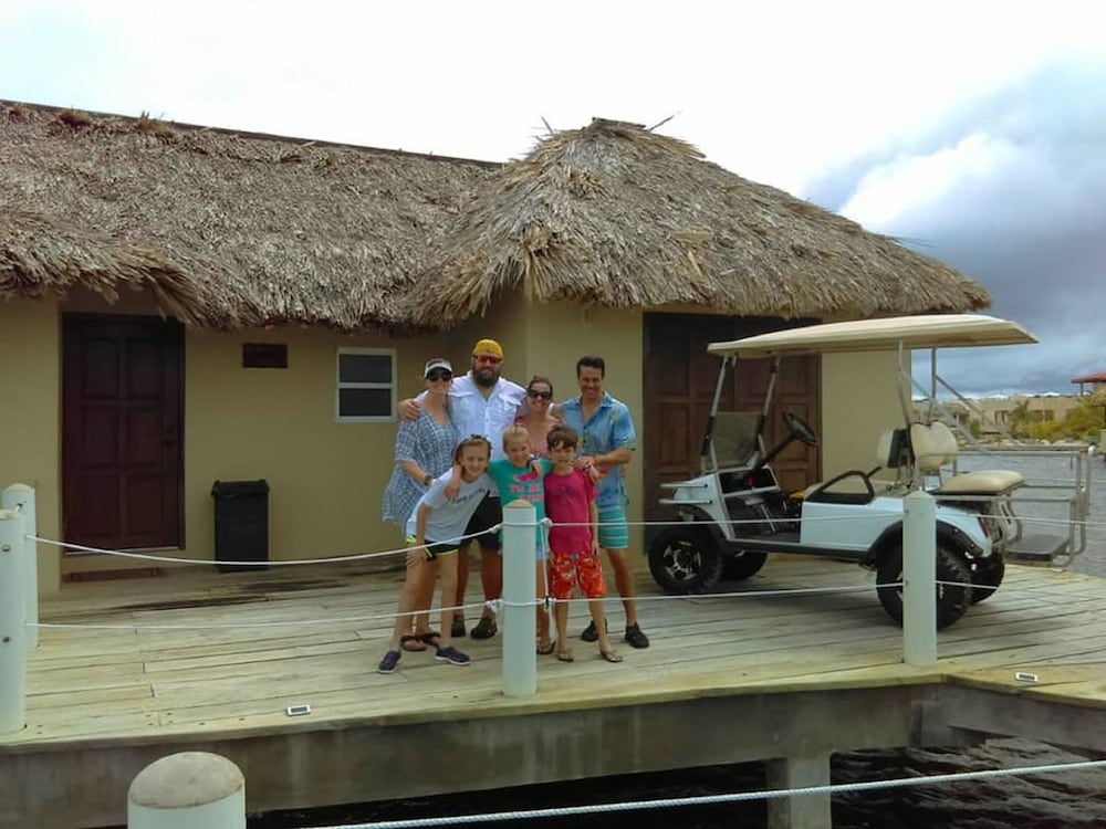 Lina Point Belize Overwater Resort 71/78