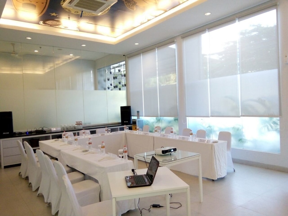 Moritz BIZ Gandaria (Ex Everyday Smart Hotel Mayestik) 46/50