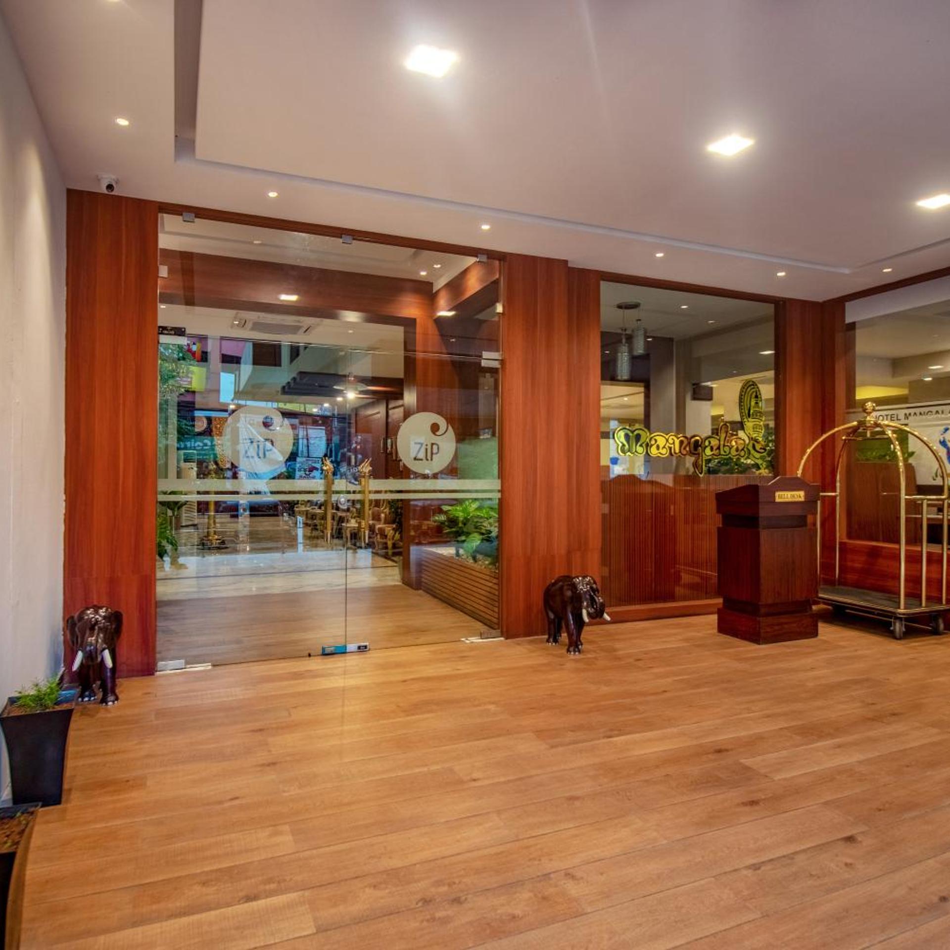 Zip By Spree Hotels Mangala Towers 30/48