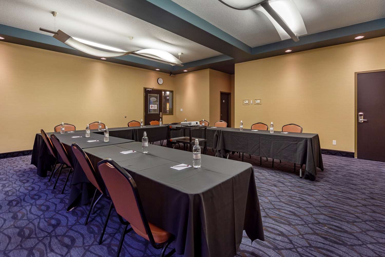 Best Western Plus The Inn At St. Albert 34/38