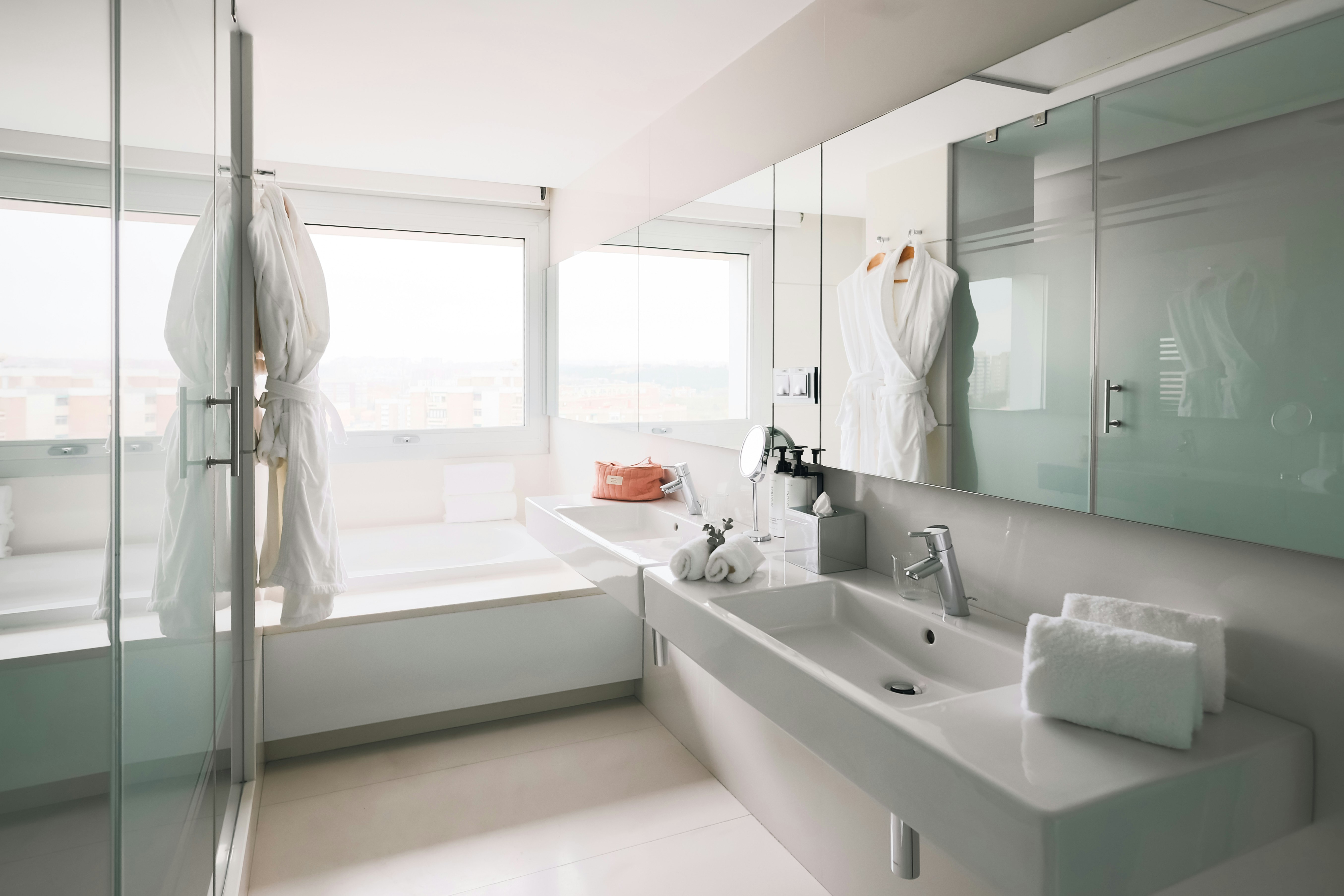 Madrid, Suite، voco Madrid Retiro, an IHG Hotel 5/5