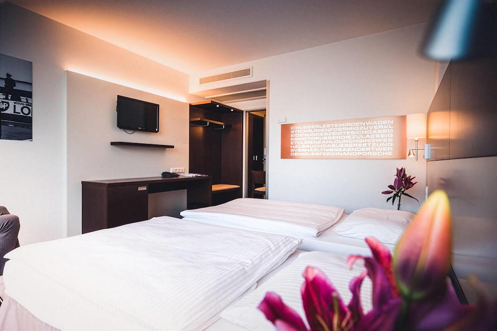 Economy, Twin Beds
