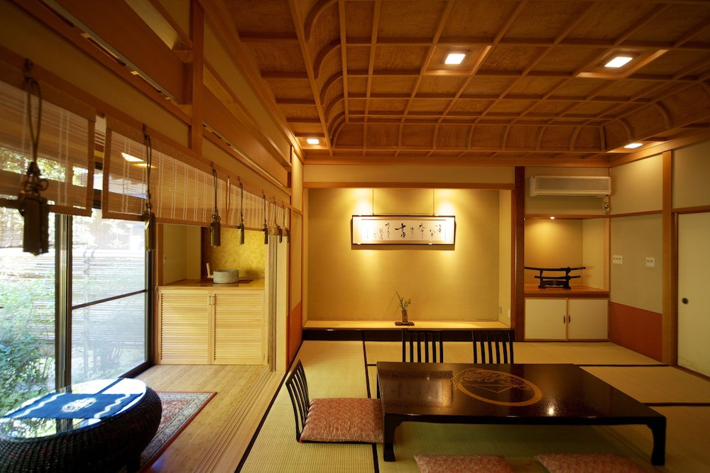 Sekitaitei Ishida 18/37
