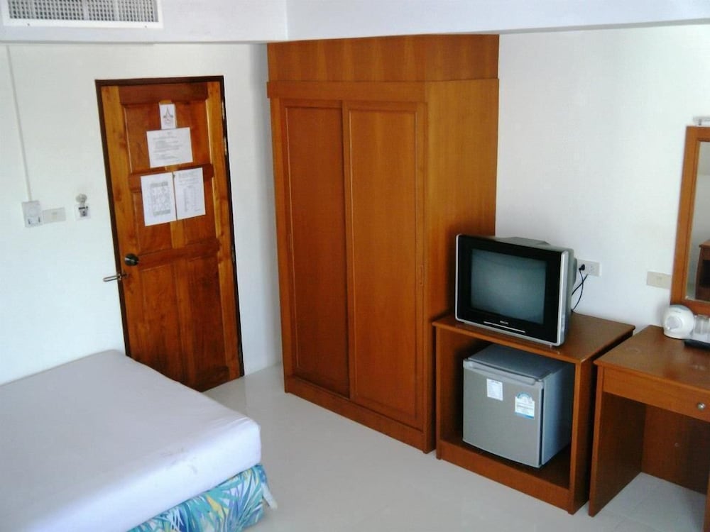 Sukwilai Hotel 7/24