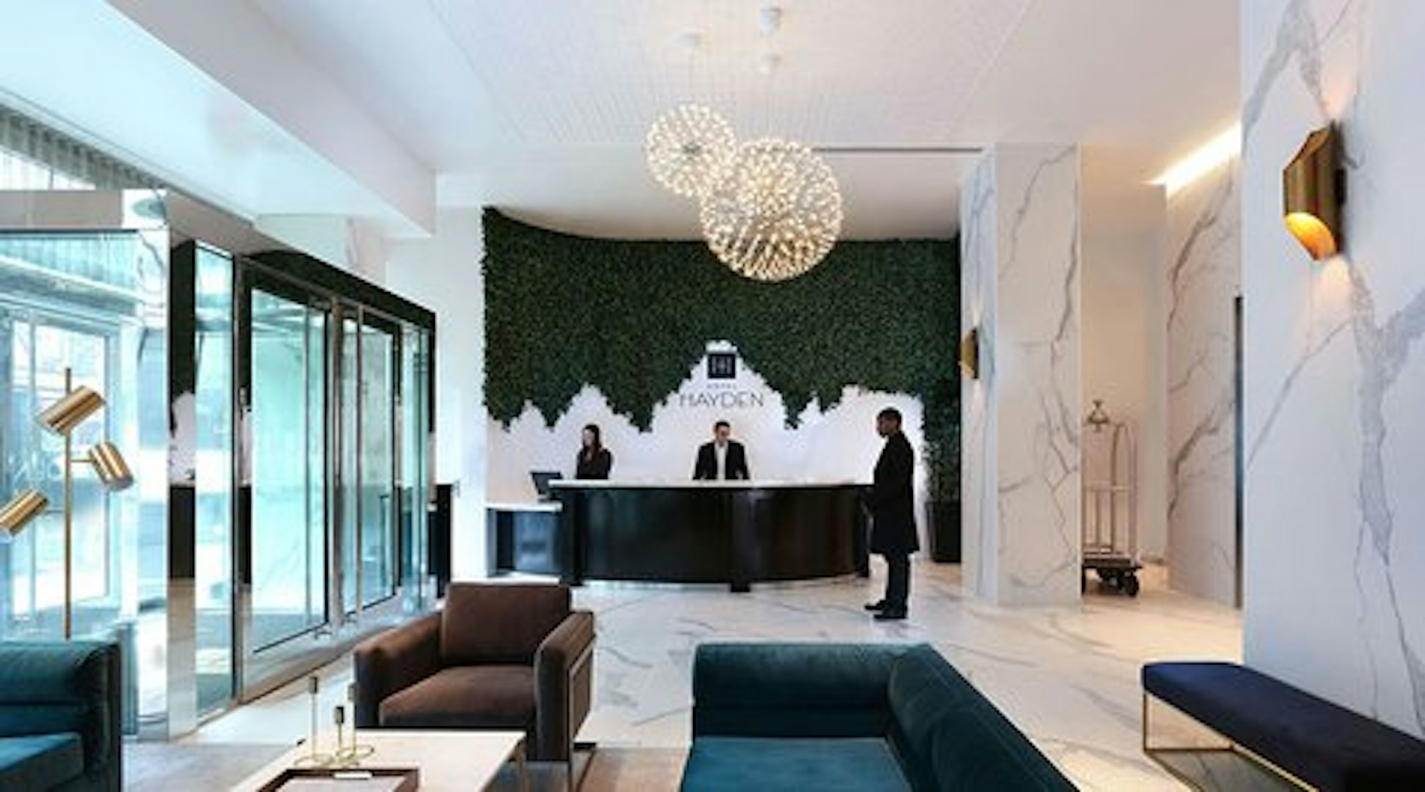 Hotel Hayden 12/73