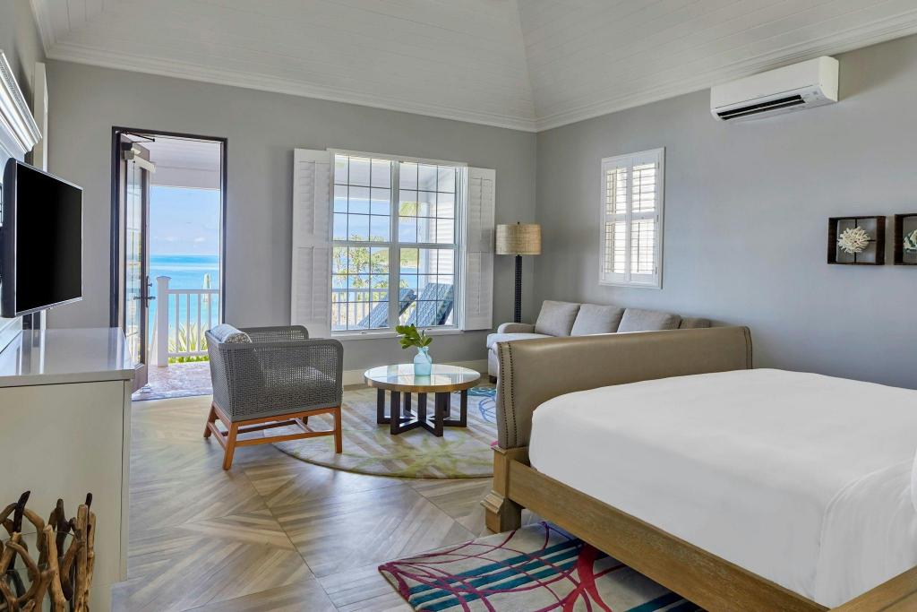 Royal, Island, Guest Room, King Bed, Ocean Front, Sofa, Terrace, Pool Access, Corner