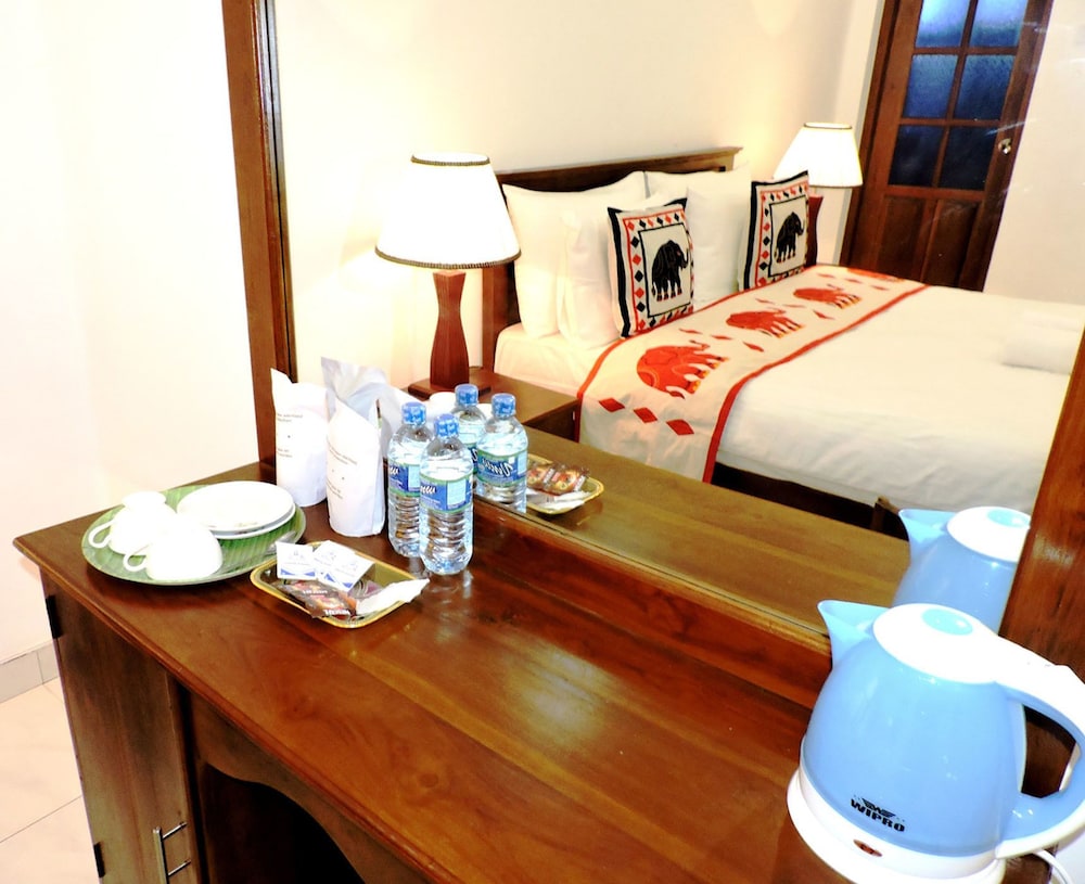 Capital Regency Hotel 20/44