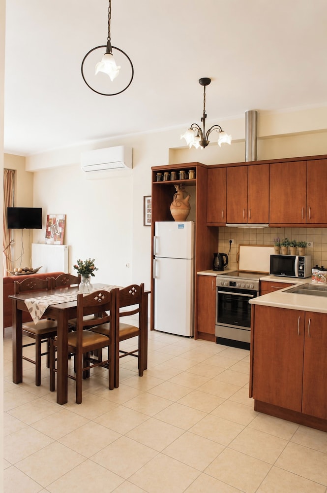 Xristina's Apartments 38/50