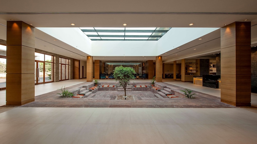 HYATT PLACE HAMPI 7/78