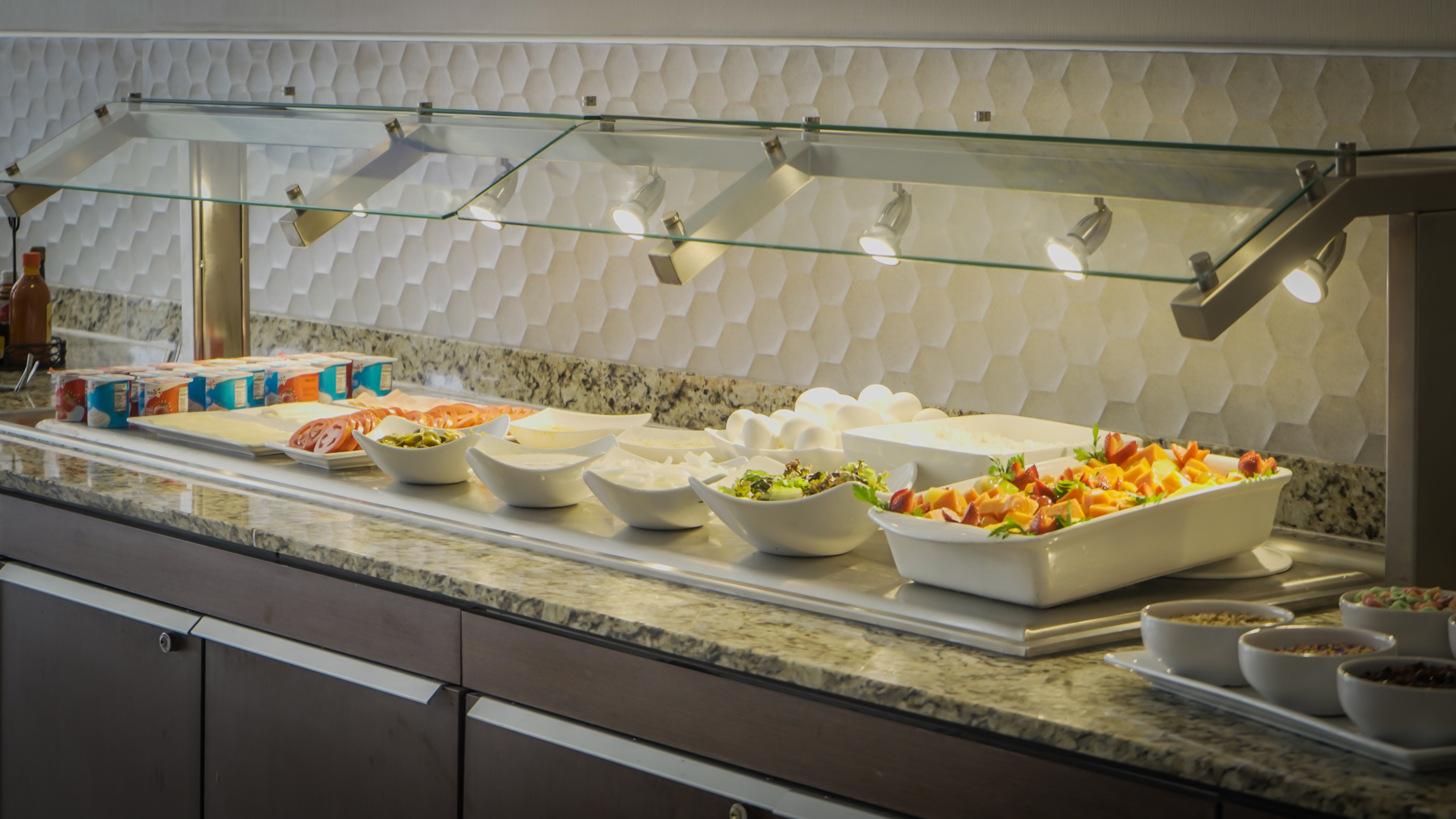 Staybridge Suites Guadalajara Expo 24/49