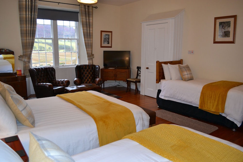 Cuil an Daraich Guest House 7/50