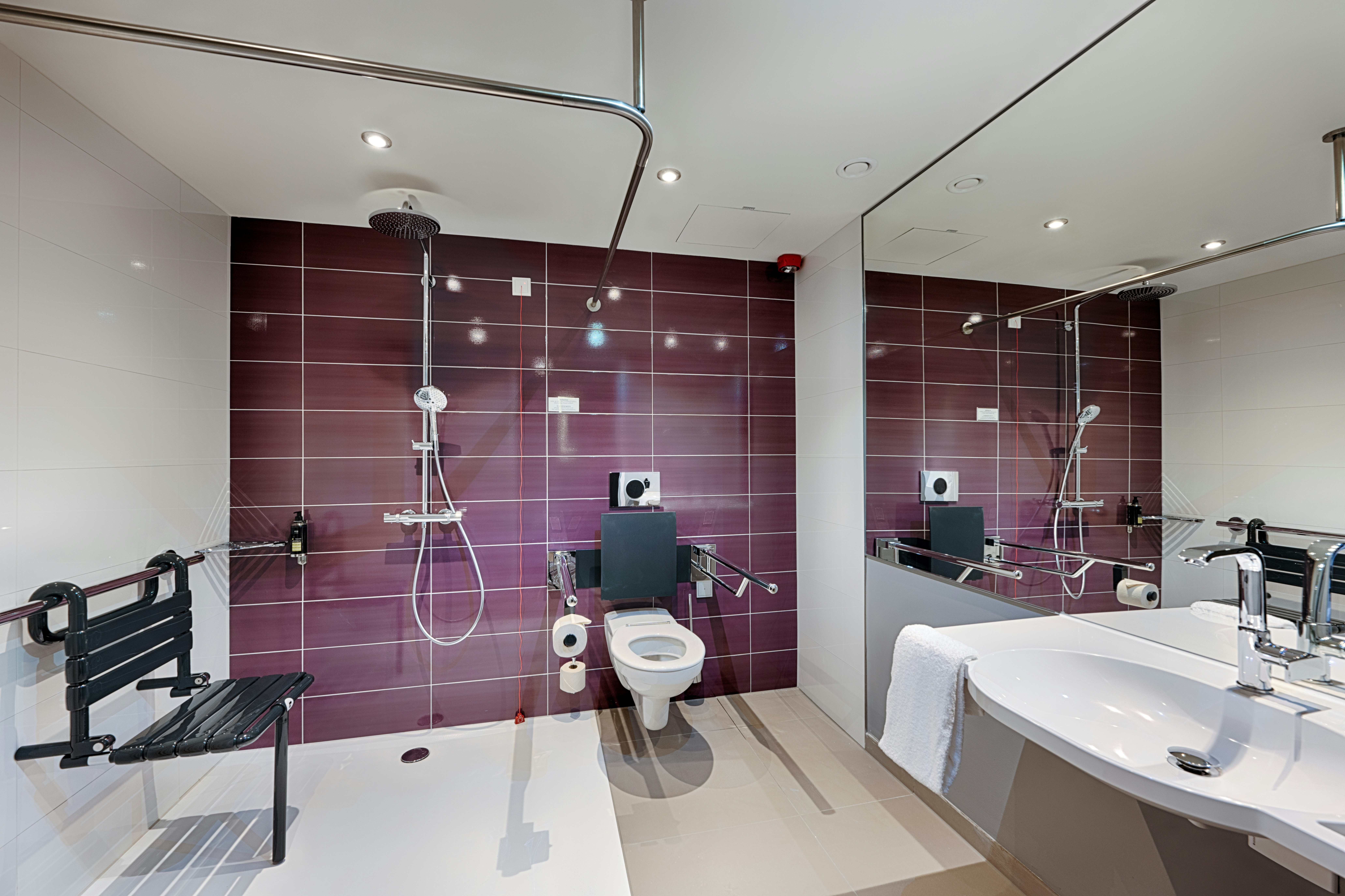 Premier Inn Regensburg City Centre 30/30