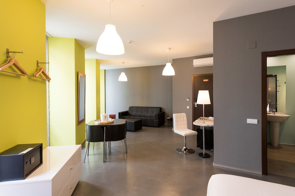 Alfama Lisbon Lounge Suites 35/50