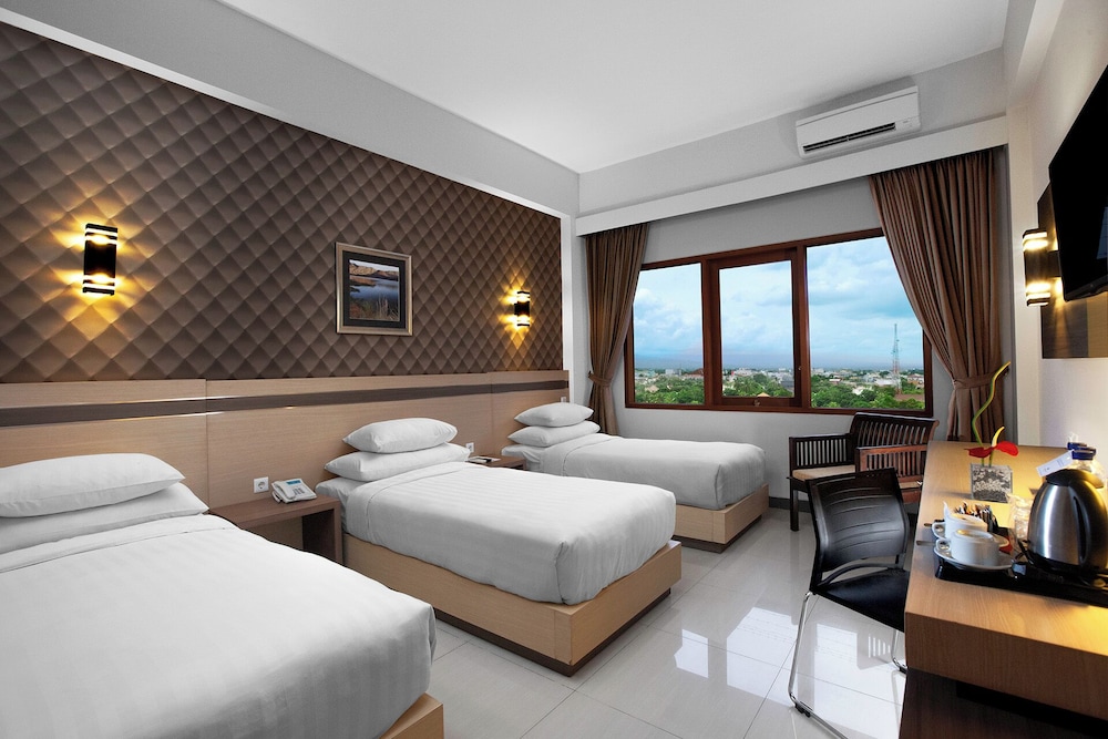 Lombok Raya Hotel 23/57