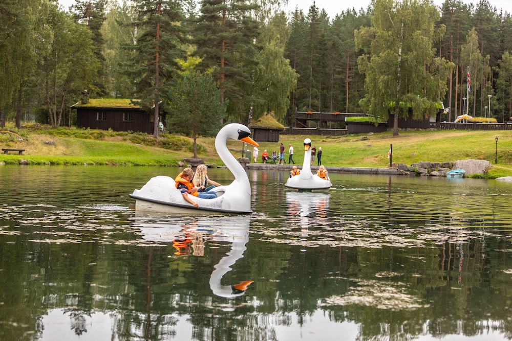 Hunderfossen Hotell & Resort 50/50
