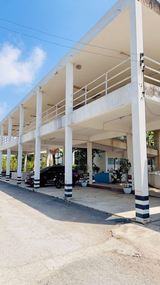 Bang Pu Recreation center Hotel Samutprakan 24/46
