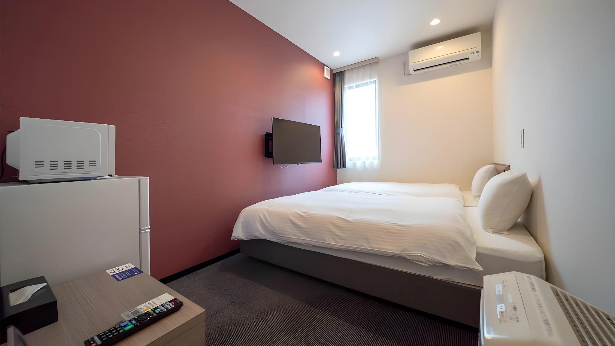 Hollywood, Twin Beds