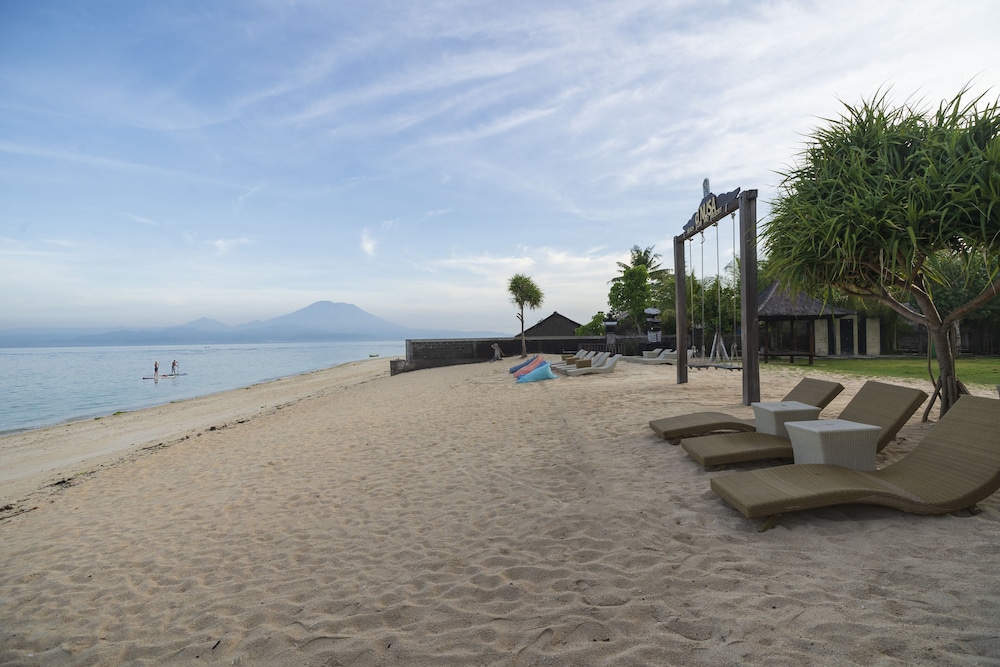d'Nusa Beach Club and Resort 33/50