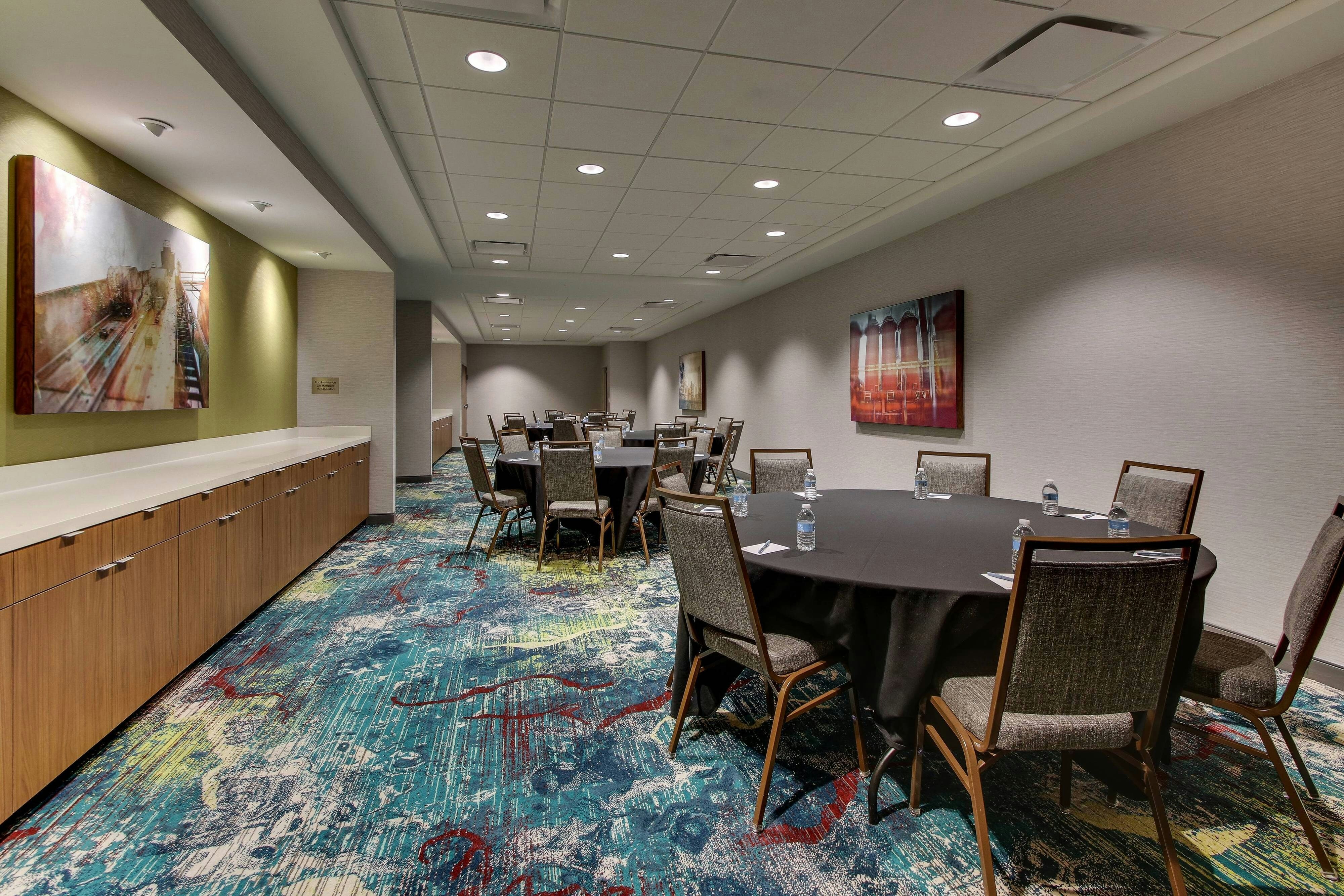 Fairfield Inn & Suites By Marriott Birmingham Downtown 35/38