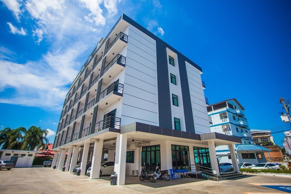 The Bed Hotel 25/28