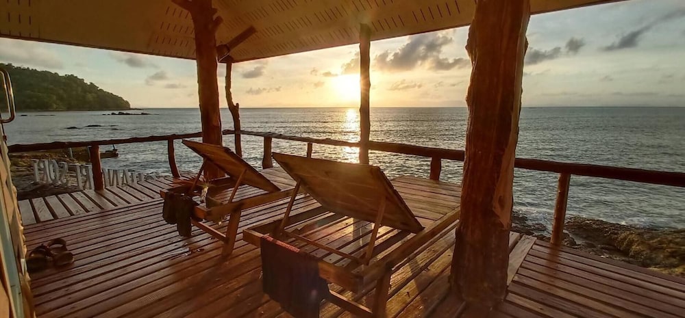 Koh Chang Resort Ranong 23/50