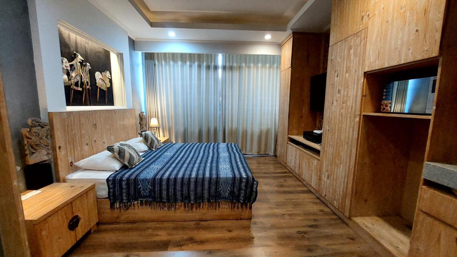 Apartemen Senayan 8/32