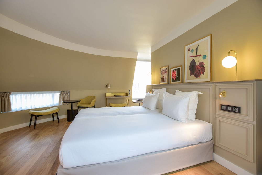 Xo Hotel Formerly Le Pierre Paris Hotel 6/54