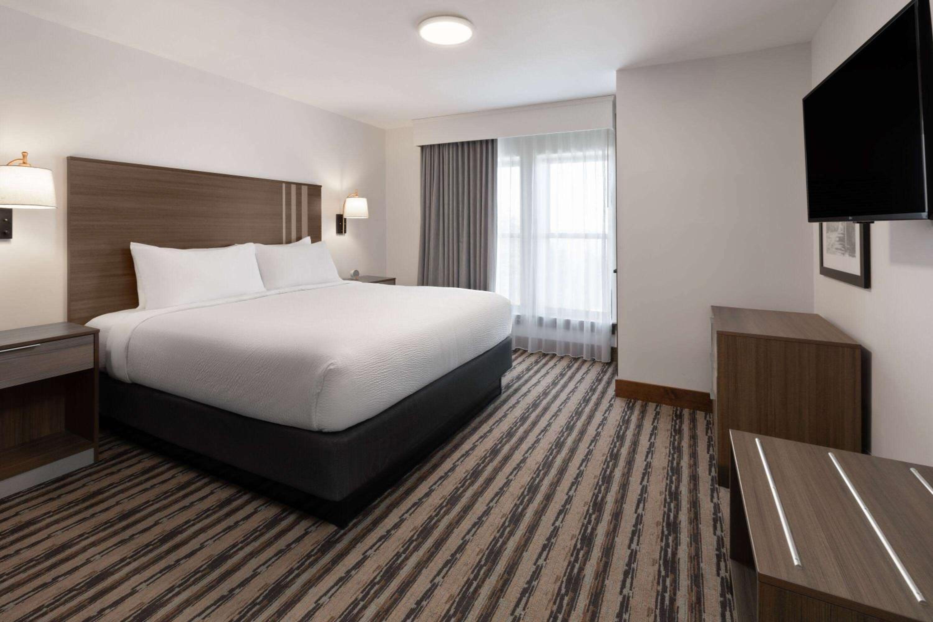 2 Bedrooms, Lodge, Suite, 2 King Beds, Sunset View