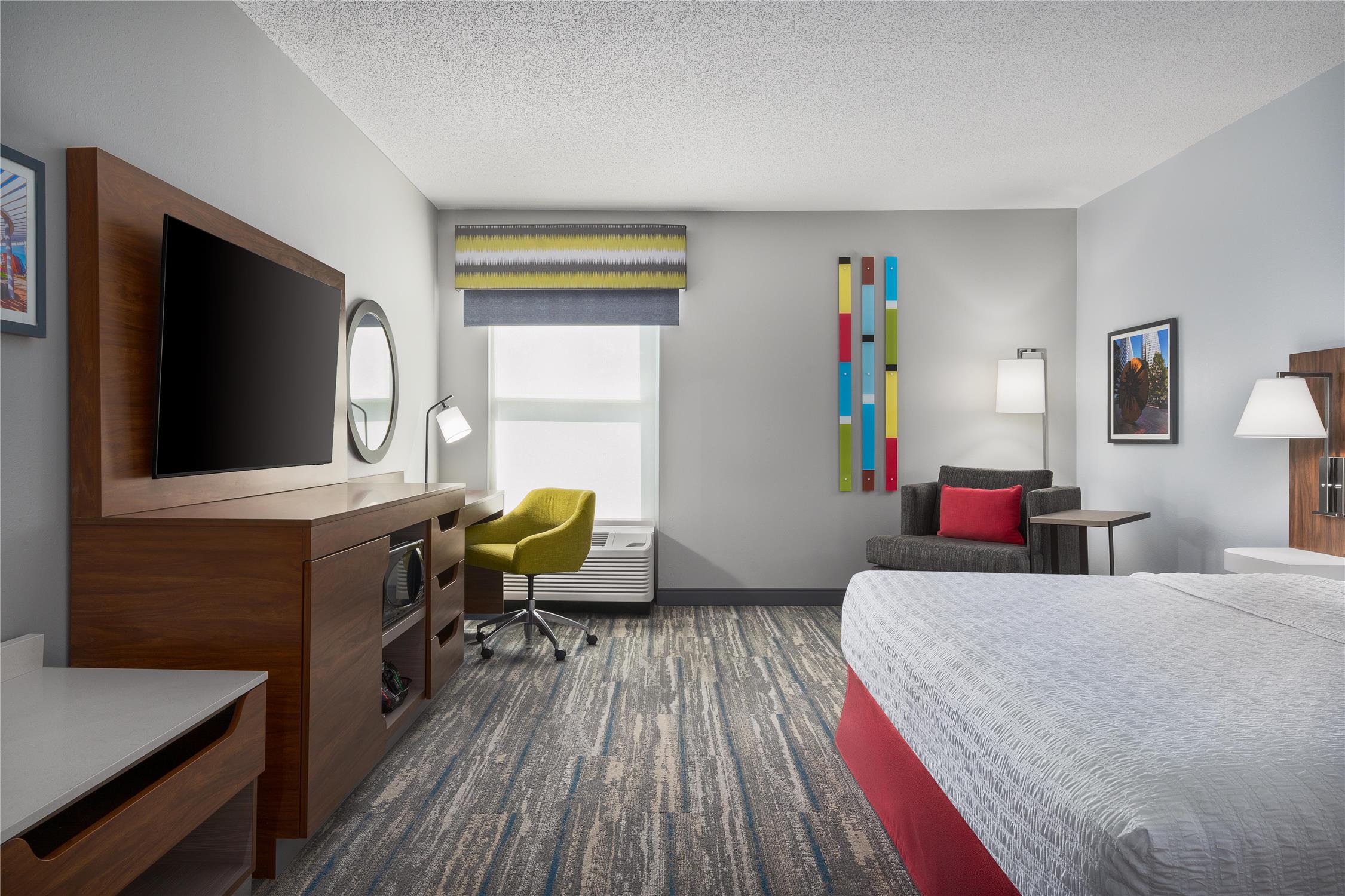 غرفة بسرير كينج، Hampton Inn & Suites Charlotte-Arrowood 4/7