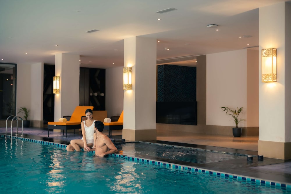 Radisson Collection Hotel & Spa, Riverfront Srinagar 20/50