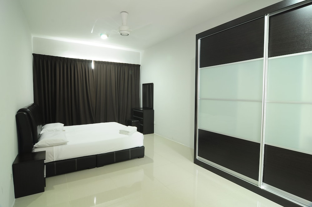 D'embassy Serviced Residence Suites 21/55