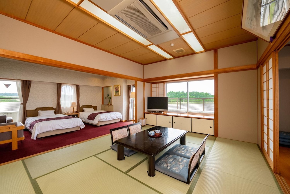 Awara Kitagata Onsen Kohanso Hana Yurari 6/29