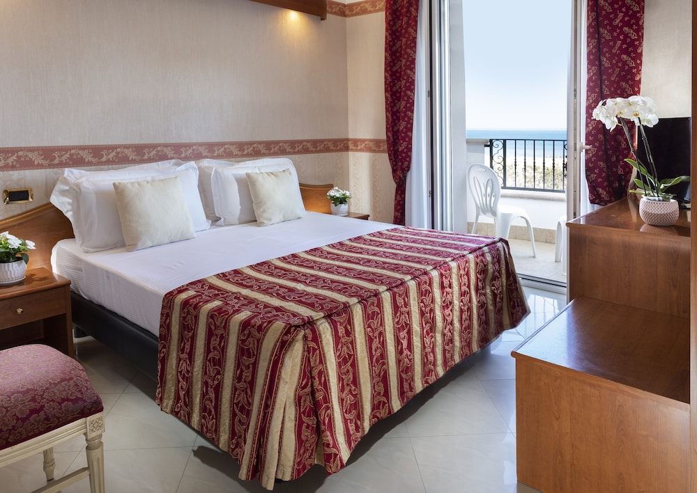 Hotel Gallia Palace 5/34