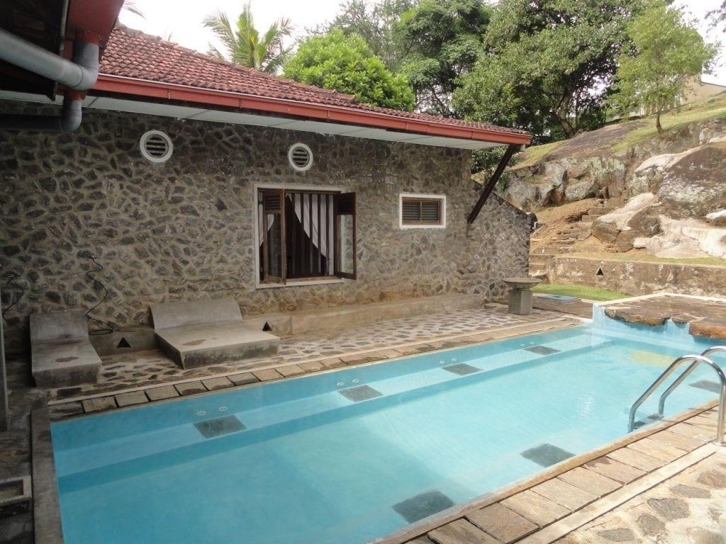 Serendip Stone Hotel and Bungalow 21/41