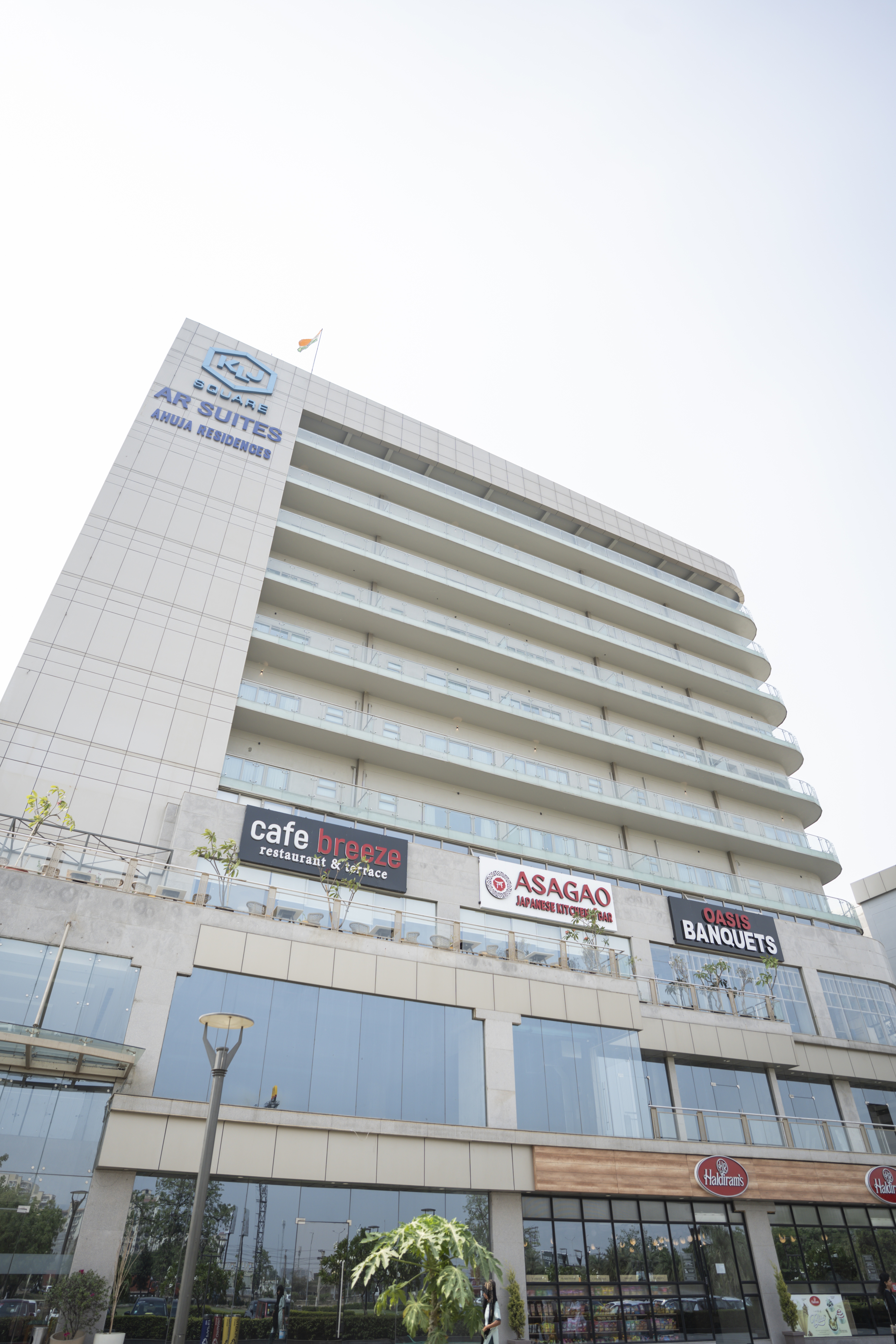 AR Suites KLJ Square 1/50