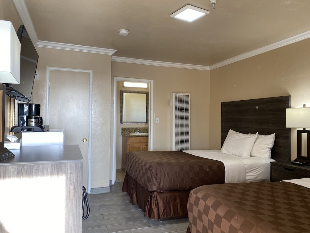 Holland Inn And Suites 31/51