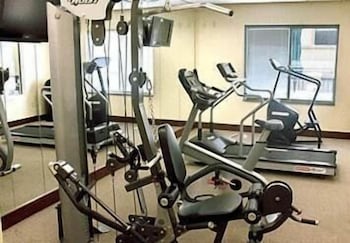Fairfield Inn Suites Denton 16/21